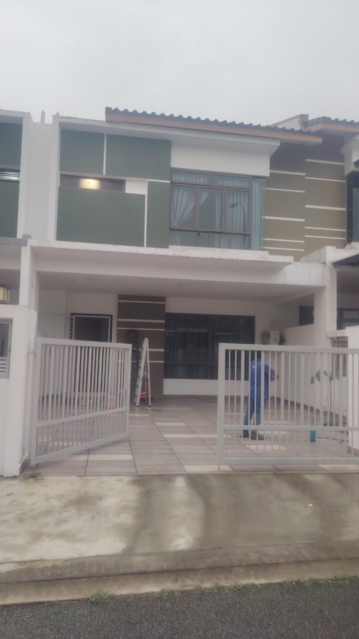 Taman Impian Emas 1